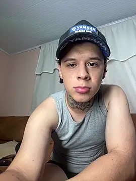 Snapshot of jordan_422 chatting on February 13, 2026, 10:32 pm jordan 422 online show from February 13, 2026, 10:32 pm