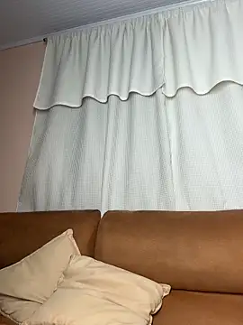 Snapshot of jordan_422 chatting on February 26, 2026, 2:11 am jordan 422 online show from February 26, 2026, 2:11 am