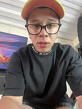 Snapshot of jordan_422 chatting on February 11, 2026, 8:09 pm jordan 422 online show from February 11, 2026, 8:09 pm