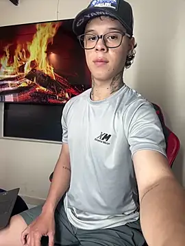 Snapshot of jordan_422 chatting on January 7, 2026, 3:17 pm jordan 422 online show from January 7, 2026, 3:17 pm