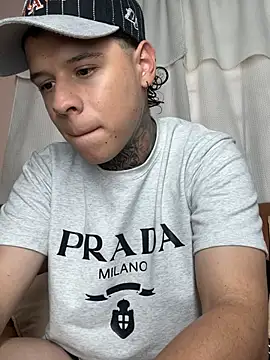 Snapshot of jordan_422 chatting on February 28, 2026, 7:46 pm jordan 422 online show from February 28, 2026, 7:46 pm