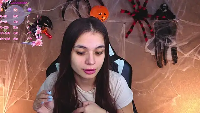 Leila Hefner online show from October 28, 2025, 2:45 am