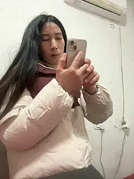 crhong666 online show from February 28, 2026, 1:05 am