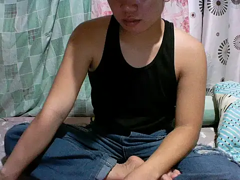 alhex gay26 online show from October 9, 2025, 11:44 am