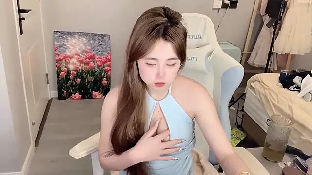 Sheepoooooooo online show from November 16, 2025, 2:05 am