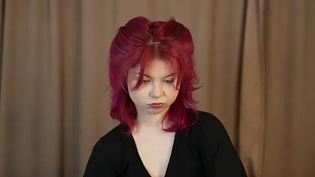 Stella Vanila online show from October 22, 2025, 12:21 am