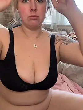 goddesskass online show from March 26, 2026, 4:27 pm