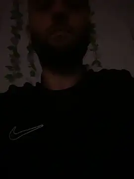 luke0852 online show from October 2, 2025, 4:05 am