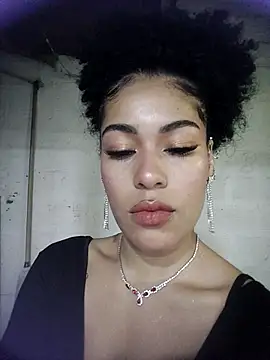 Snapshot of delaylacruz chatting on November 11, 2025, 1:33 am delaylacruz online show from November 11, 2025, 1:33 am