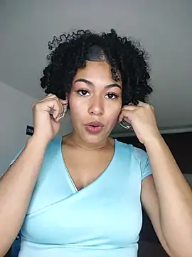 Snapshot of delaylacruz chatting on October 12, 2025, 12:06 pm delaylacruz online show from October 12, 2025, 12:06 pm