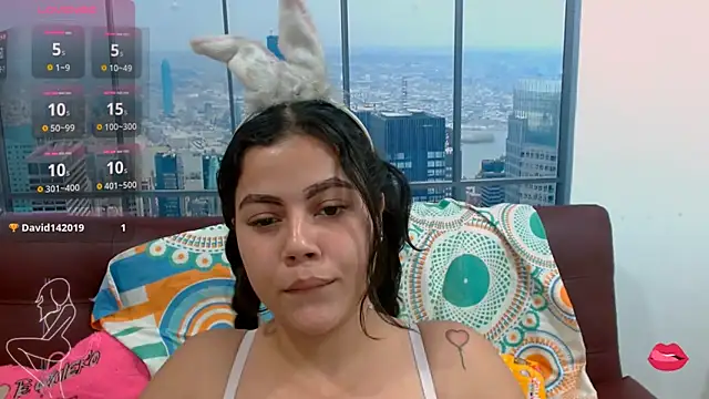 Snapshot of sara_hot_18 chatting on November 14, 2025, 12:09 pm sara hot 18 online show from November 14, 2025, 12:09 pm