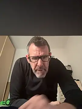 gigolobcn online show from February 10, 2026, 10:47 am