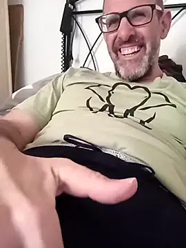 gigolobcn online show from March 29, 2026, 11:23 am