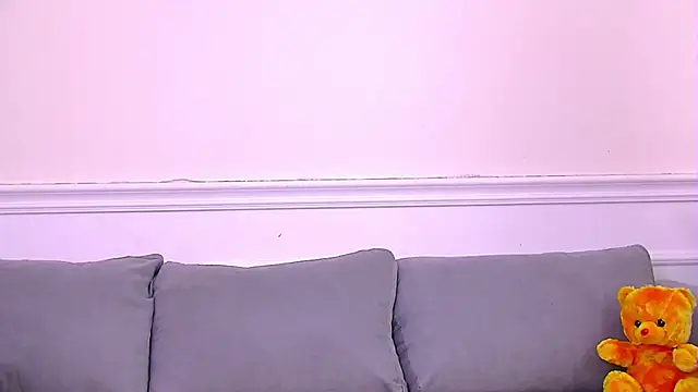 VanessaDusk online show from March 29, 2026, 4:25 am