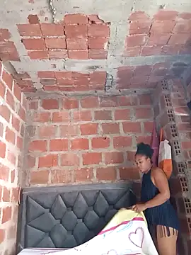 dahian charlote02 online show from December 4, 2025, 7:46 pm