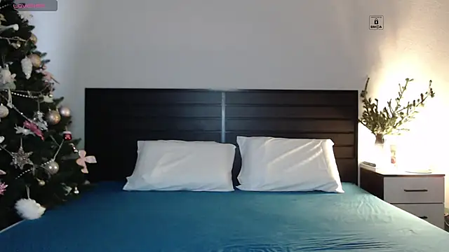 BL0NDE babe online show from December 19, 2025, 3:10 am