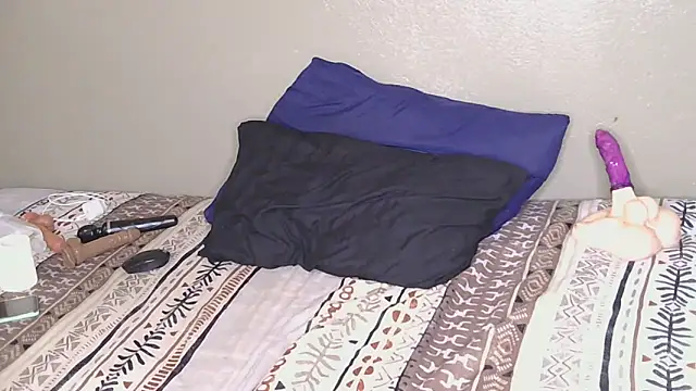 CherieBlushX online show from October 19, 2025, 5:48 pm