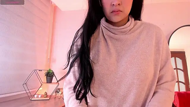 Snapshot of Emma__clark_ chatting on December 19, 2025, 12:40 pm Emma clark online show from December 19, 2025, 12:40 pm