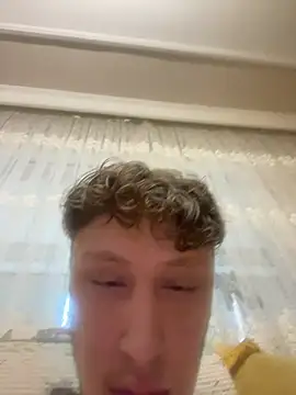 Snapshot of efeees35 chatting on February 17, 2026, 2:03 pm efeees35 online show from February 17, 2026, 2:03 pm