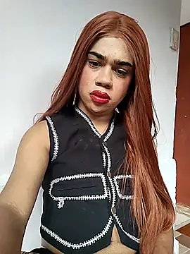 milabiggcoock online show from November 15, 2025, 2:32 pm