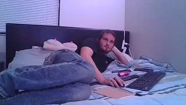 Snapshot of Eclipticice94 chatting on October 30, 2025, 4:33 am Eclipticice94 online show from October 30, 2025, 4:33 am