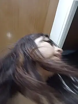 Lili milk20 online show from March 9, 2026, 7:17 pm