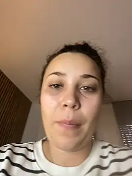 Wild2XXX online show from December 21, 2025, 1:35 pm