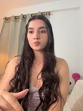 Snapshot of dulceangel__ chatting on August 1, 2026, 12:30 am dulceangel online show from August 1, 2026, 12:30 am