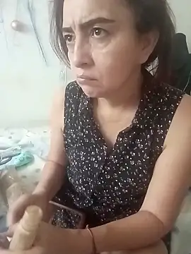 tany90 online show from April 12, 2026, 5:27 pm