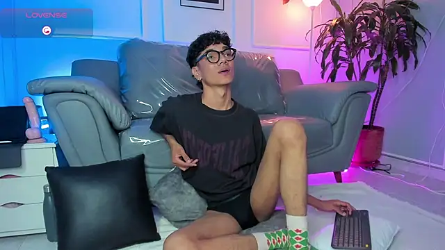 Phillicious   online show from March 29, 2026, 6:15 am