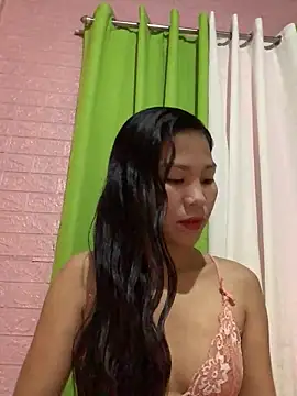 Cleo17 online show from February 6, 2026, 1:07 pm