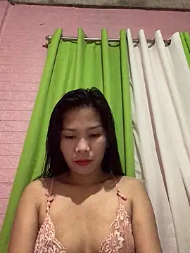 Cleo17 online show from April 16, 2026, 11:11 am