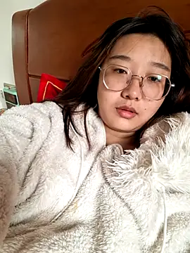 Snapshot of sisi-maiden chatting on March 2, 2026, 5:08 am sisi-maiden online show from March 2, 2026, 5:08 am