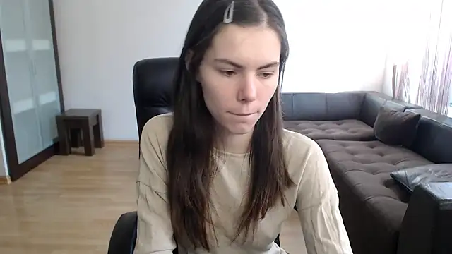 Snapshot of AmelieReve chatting on October 10, 2025, 12:17 pm AmelieReve online show from October 10, 2025, 12:17 pm