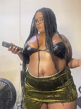 Snapshot of CurvyCocoxxx chatting on May 20, 2026, 9:34 pm CurvyCocoxxx online show from May 20, 2026, 9:34 pm