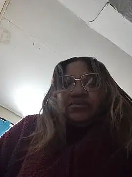 Snapshot of Avannay chatting on July 17, 2026, 2:31 am Avannay online show from July 17, 2026, 2:31 am