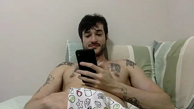 Fubinha online show from October 28, 2025, 2:12 am