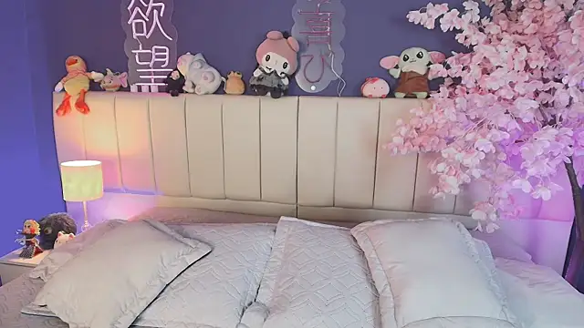 Snapshot of Shizuko_ chatting on May 17, 2026, 1:33 pm Shizuko online show from May 17, 2026, 1:33 pm