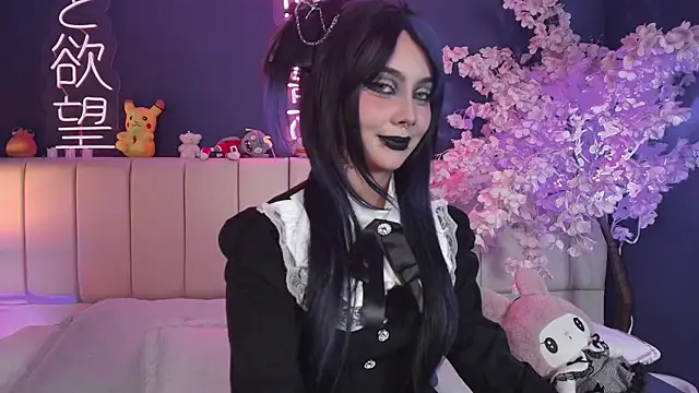 Shizuko  online show from April 28, 2026, 8:46 pm