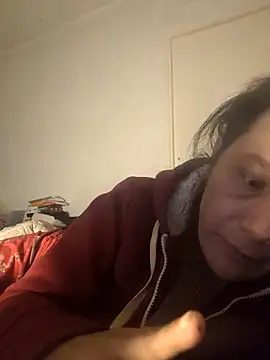 zeousseelphie online show from September 16, 2025, 7:15 pm