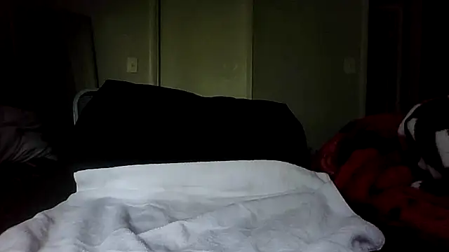 Snapshot of rockjohnson31 chatting on October 22, 2025, 5:45 pm rockjohnson31 online show from October 22, 2025, 5:45 pm