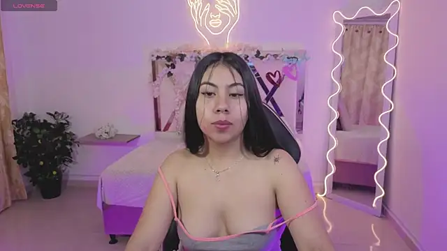 ZURY TAY online show from December 20, 2025, 11:46 am