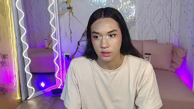 artemiss tay online show from March 23, 2026, 3:39 am