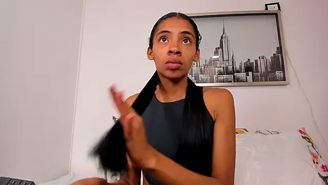 sarah ashbourne online show from December 19, 2025, 1:13 pm