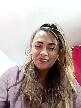 Lady 16 online show from February 18, 2026, 12:41 am