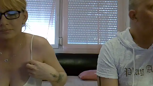 Snapshot of VanessaJoci chatting on September 11, 2025, 10:48 am VanessaJoci online show from September 11, 2025, 10:48 am