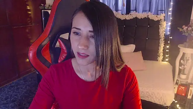 Sofia-mel online show from October 20, 2025, 8:09 pm