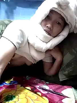 PhamPm70 online show from December 15, 2025, 10:48 pm