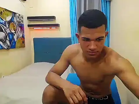 Black hugecock online show from November 8, 2025, 7:28 pm