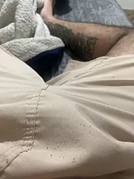 Silvaap9322 online show from April 5, 2026, 1:40 pm